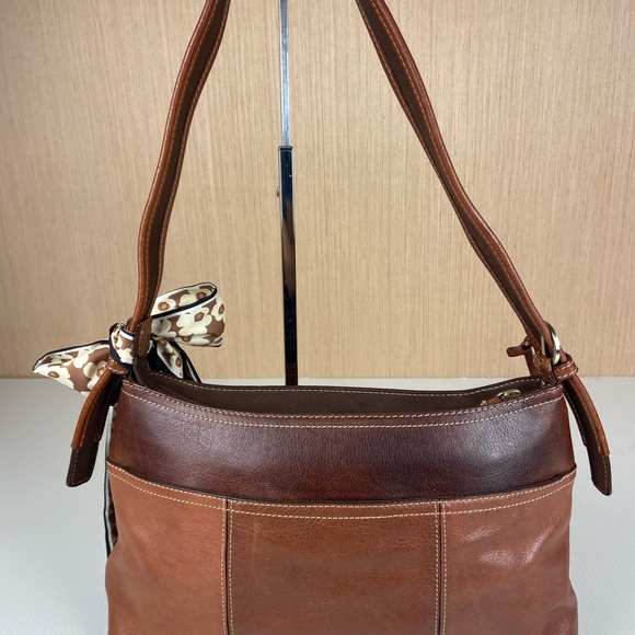 Etienne Aigner Horseshoe Leather Shoulder Bag Cognac Brown Equestrian - Picture 2 of 16